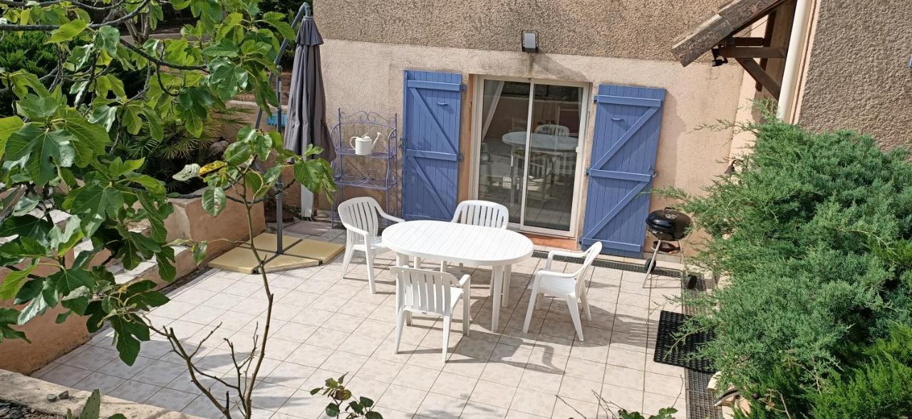 Entre Mer Et Esterel Roquebrune-sur-Argens Exterior foto